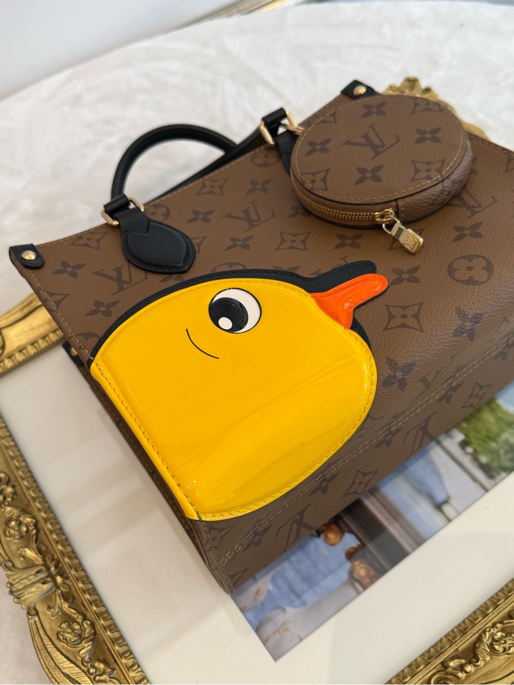 Louis Vuitton x Sun Yitian OnTheGo PM bag - Picture 7 of 14